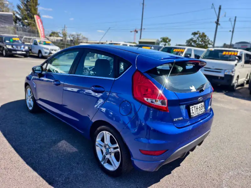 2011 FORD FIESTA ZETEC, auto, low kilometers, $ 7999