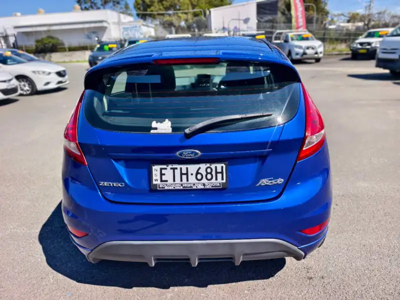 2011 FORD FIESTA ZETEC, auto, low kilometers, $ 7999