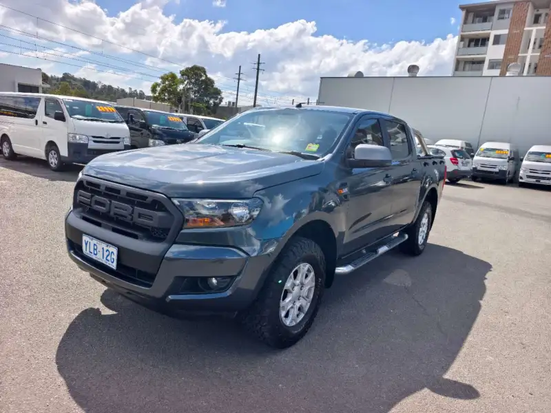 2016 FORD RANGER XLS 3.2 (4x4), auto, low kilometers, $ 24999 Nice looking truck!