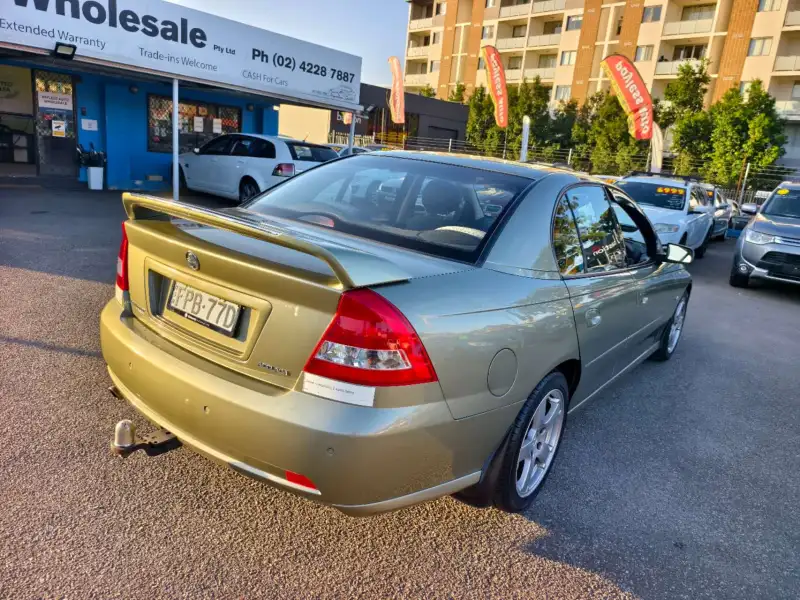 2006 HOLDEN COMMODORE ACCLAIM, Sporty, auto, low kilometers, $ 6650
