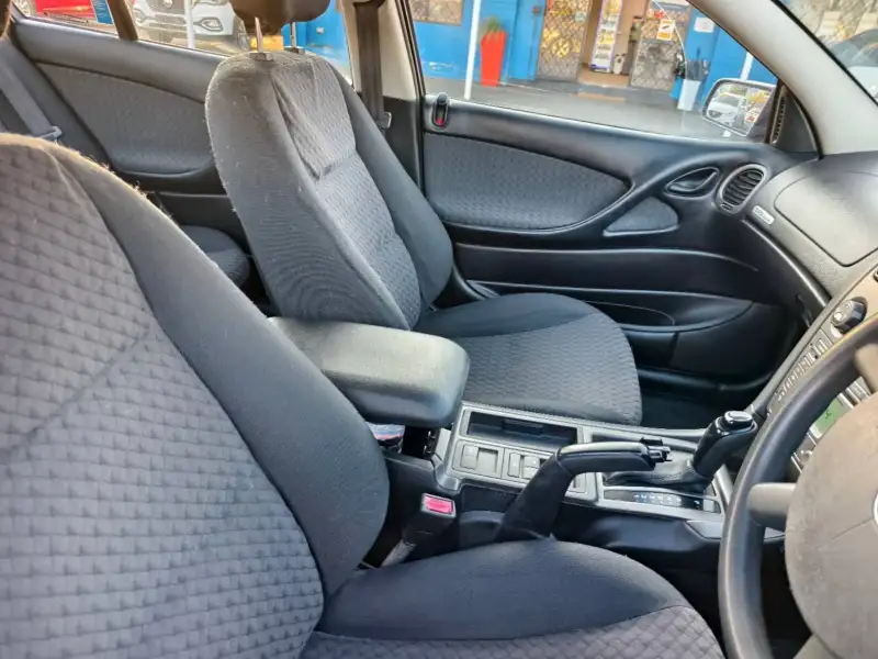 2006 HOLDEN COMMODORE ACCLAIM, Sporty, auto, low kilometers, $ 6650