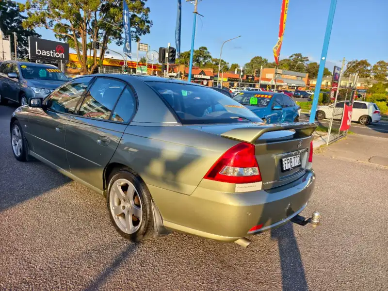 2006 HOLDEN COMMODORE ACCLAIM, Sporty, auto, low kilometers, $ 6650