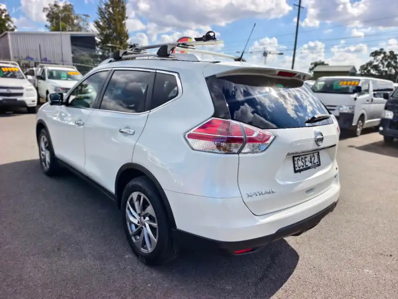 2014 NISSAN X-TRAIL TL , Top of the range, well maintained, $ 11999 On special