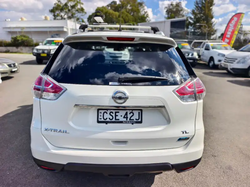 2014 NISSAN X-TRAIL TL , Top of the range, well maintained, $ 11999 On special