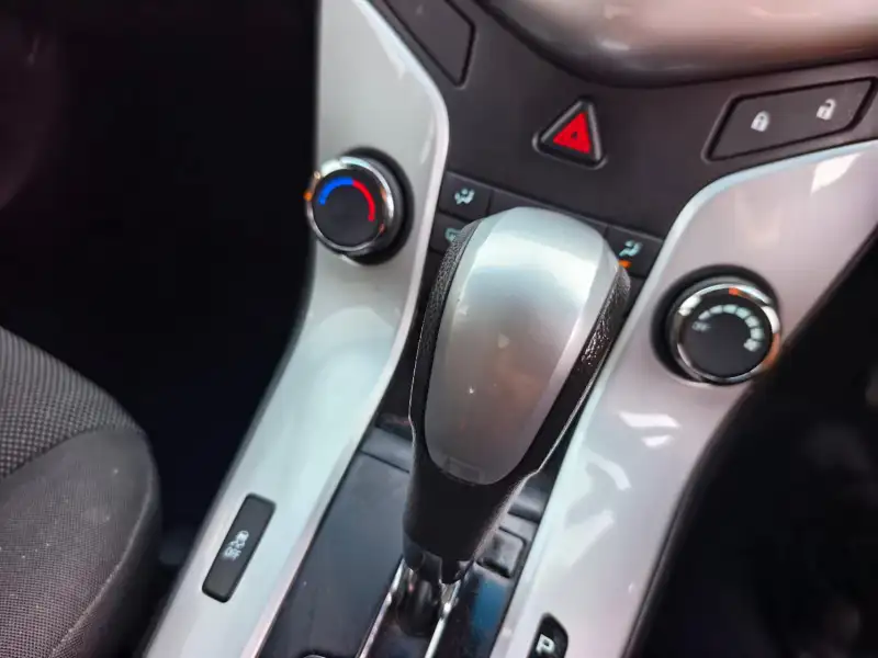 2013 HOLDEN CRUZE CD EQUIPE, auto, low kilometers, well maintained, $ 6999