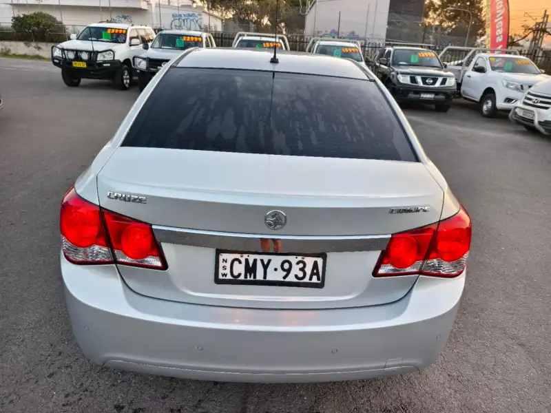 2013 HOLDEN CRUZE CD EQUIPE, auto, low kilometers, well maintained, $ 6999