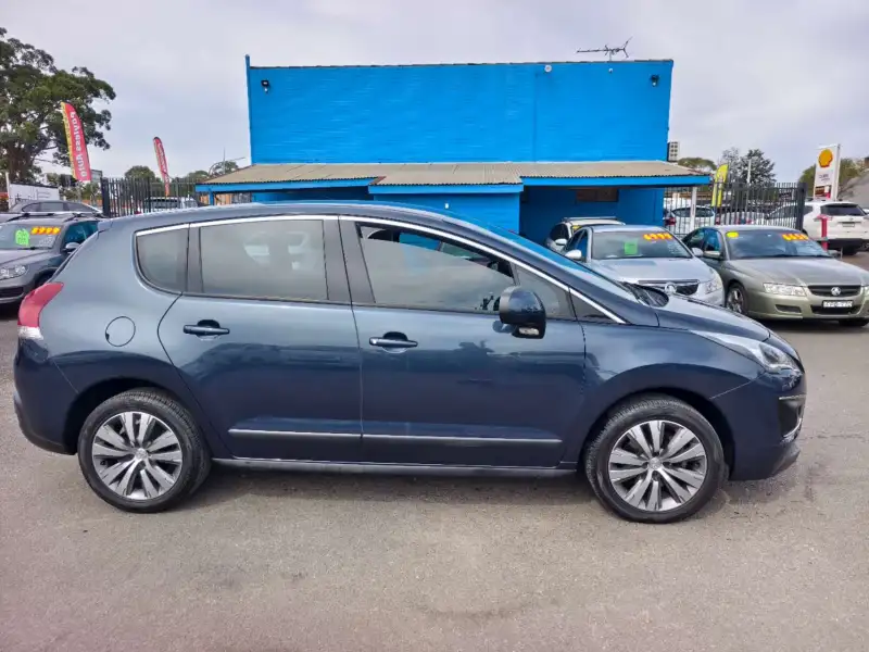 2015 PEUGEOT 3008 ACTIVE 2.0 HDi, only 65699km, drives like new! $ 12999 On special