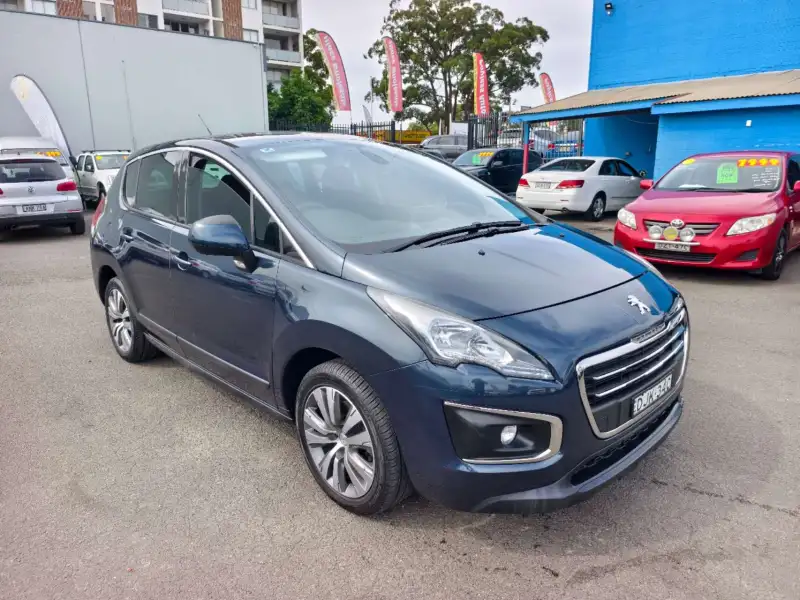 2015 PEUGEOT 3008 ACTIVE 2.0 HDi, only 65699km, drives like new! $ 12999 On special