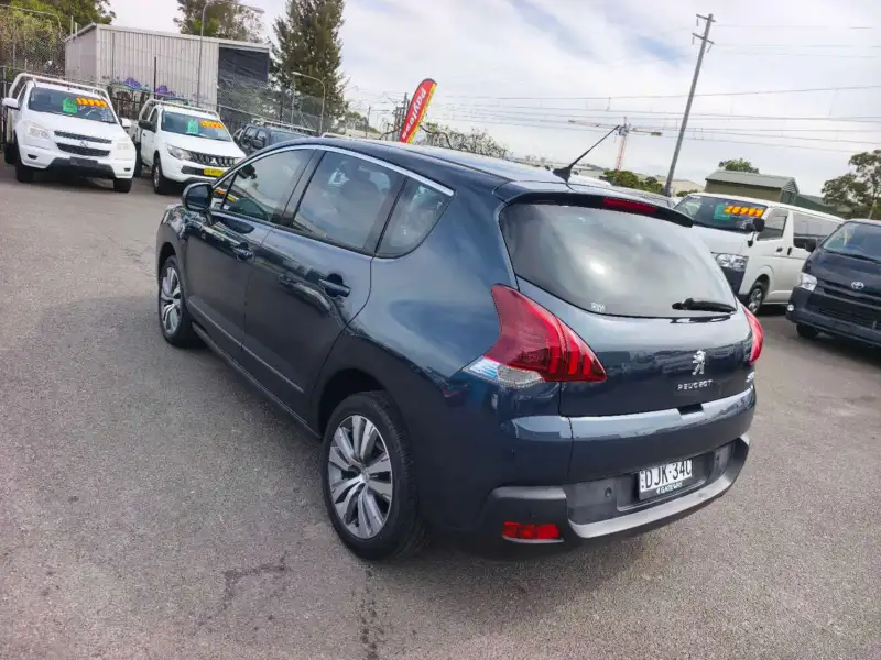 2015 PEUGEOT 3008 ACTIVE 2.0 HDi, only 65699km, drives like new! $ 12999 On special