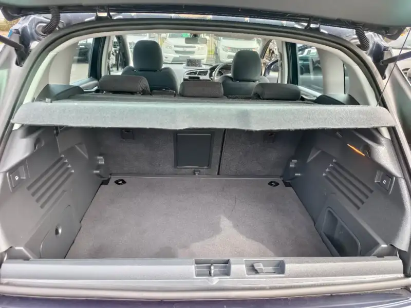 2015 PEUGEOT 3008 ACTIVE 2.0 HDi, only 65699km, drives like new! $ 12999 On special