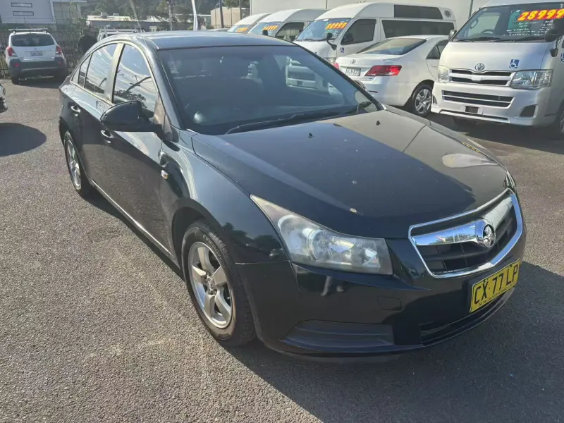 2010 HOLDEN CRUZE CD, auto, low kilometers, $ 3999