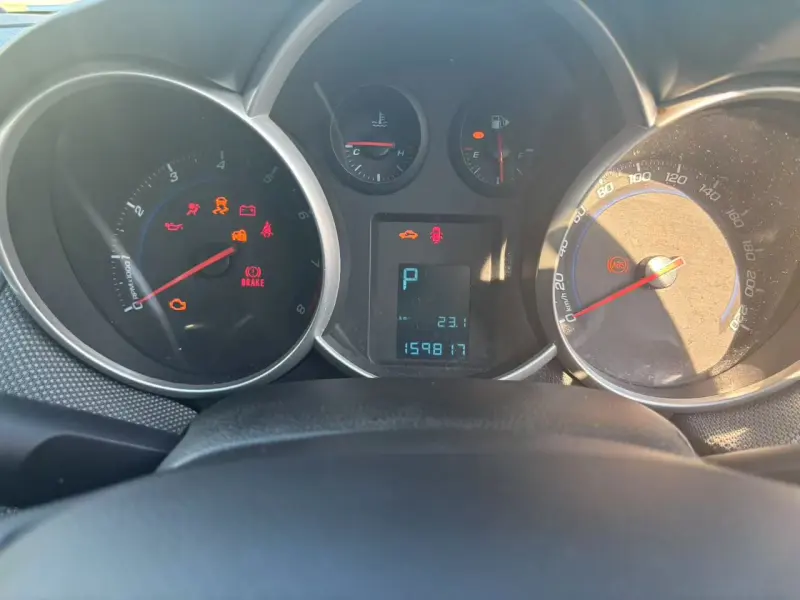 2010 HOLDEN CRUZE CD, auto, low kilometers, $ 3999