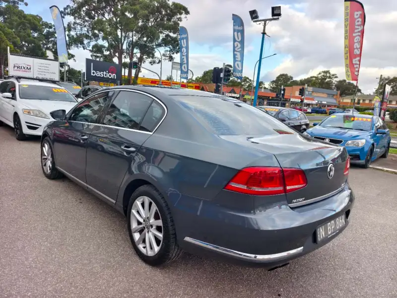 2014 VOLKSWAGEN PASSAT 130 TDI HIGHLINE, Top of the range, well maintained, $ 9999 On special.