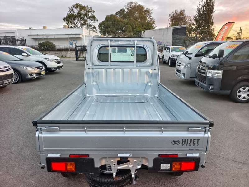 2024 DAIHATSU Hi-Jet, Brand new, 4WD, $ 26999 Come have a look!