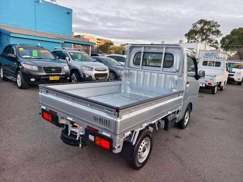 2024 DAIHATSU Hi-Jet, Brand new, 4WD, $ 26999 Come have a look!