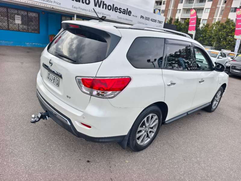 2016 NISSAN PATHFINDER ST , 7seats, only 91404km, well maintained, $ 17999