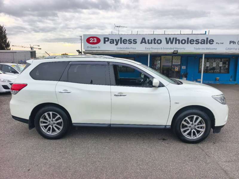 2016 NISSAN PATHFINDER ST , 7seats, only 91404km, well maintained, $ 17999