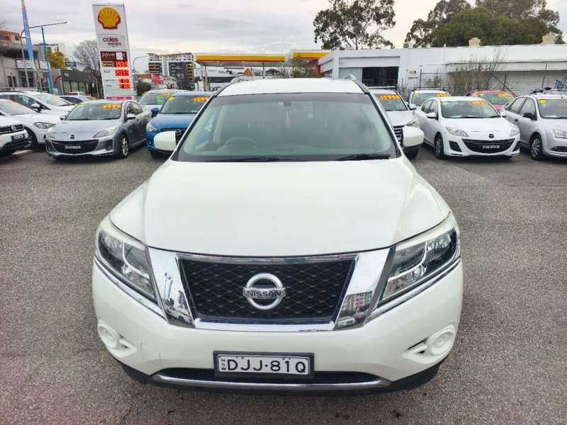 2016 NISSAN PATHFINDER ST , 7seats, only 91404km, well maintained, $ 17999