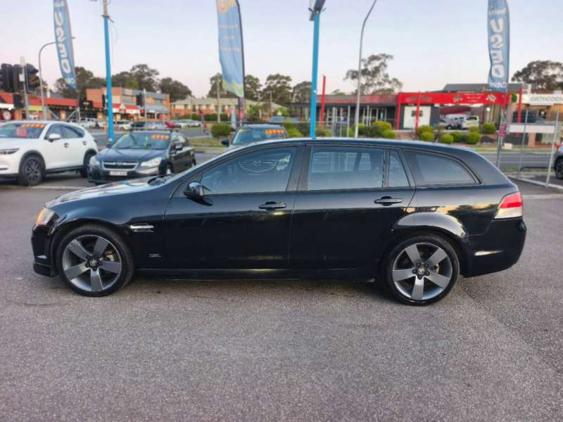 2012 HOLDEN COMMODORE SV6, wagon, low kilometers, $ 12999 On speical.