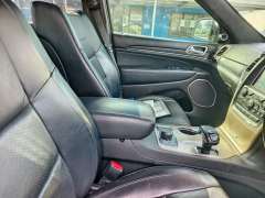 2015 JEEP GRAND CHEROKEE SUMMIT (4x4), Well maintained, $ 23999 Great value.