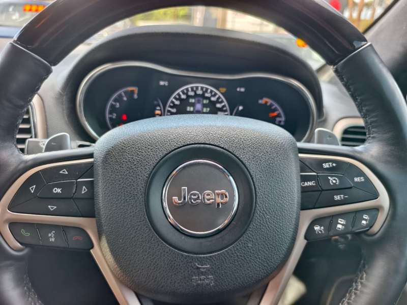 2015 JEEP GRAND CHEROKEE SUMMIT (4x4), Well maintained, $ 16999 Great value.