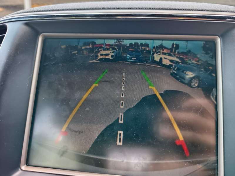 2015 JEEP GRAND CHEROKEE SUMMIT (4x4), Well maintained, $ 16999 Great value.