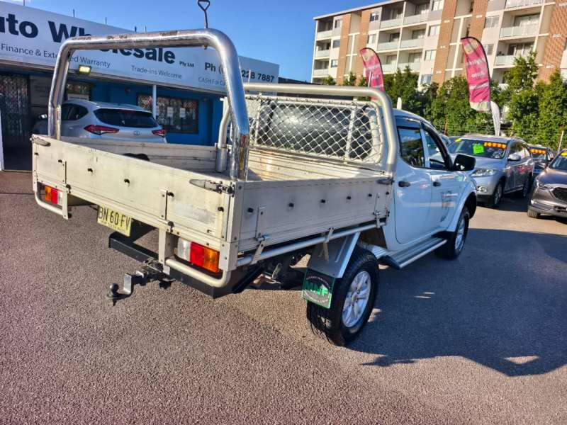 2012 MITSUBISHI TRITON GL-R (4x4), well maintained, $ 9999 Ready for work.