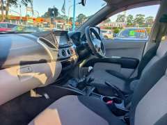 2012 MITSUBISHI TRITON GL-R (4x4), well maintained, $ 9999 Ready for work.