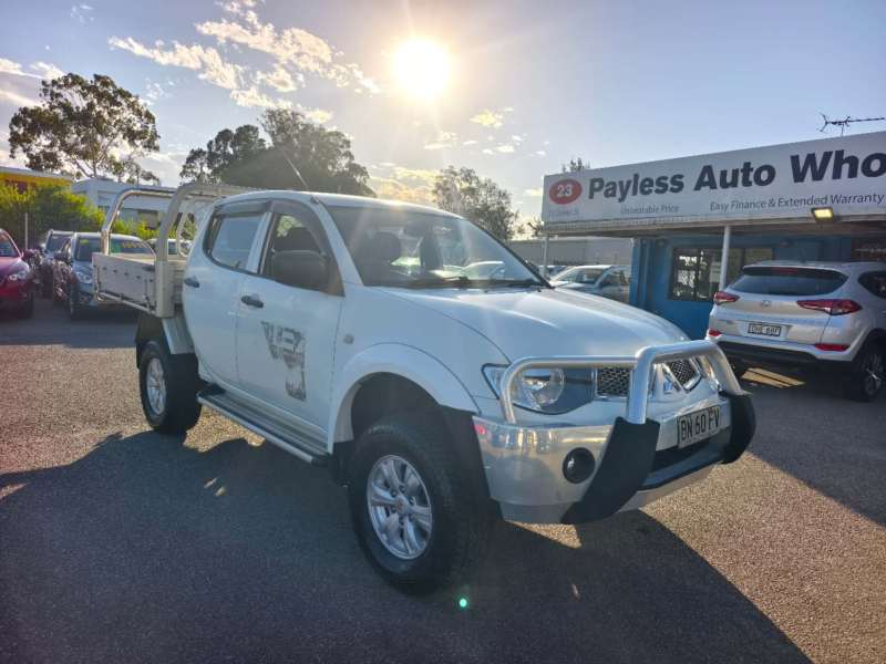 2012 MITSUBISHI TRITON GL-R (4x4), well maintained, $ 9999 Ready for work.