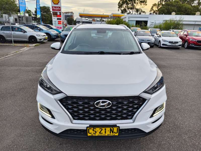 2019 HYUNDAI TUCSON GO CRDi (AWD), well maintained, $ 15999 Great car.