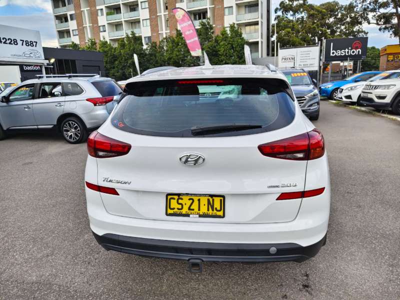 2019 HYUNDAI TUCSON GO CRDi (AWD), well maintained, $ 15999 Great car.