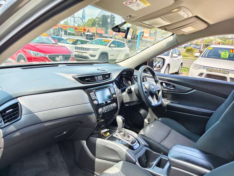 2021 NISSAN X-TRAIL ST (2WD), auto, well maintained, $ 19999 On special