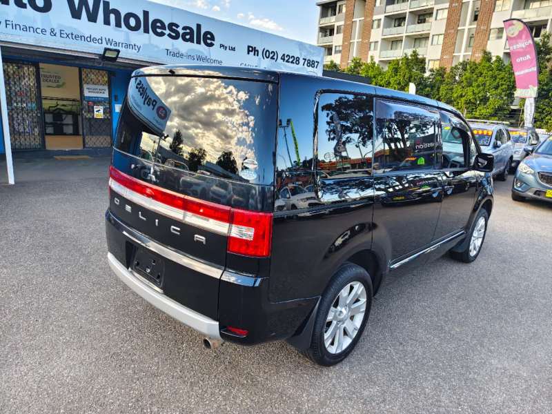 2010 MITSUBISHI DELICA, 4x4, 7 seats, low kilometers, $ 18999 Well maintained.