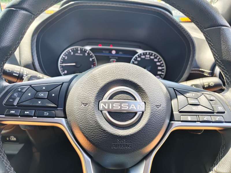 2023 NISSAN JUKE ST-L, Under new car warranty, 8440km only, $ 26999