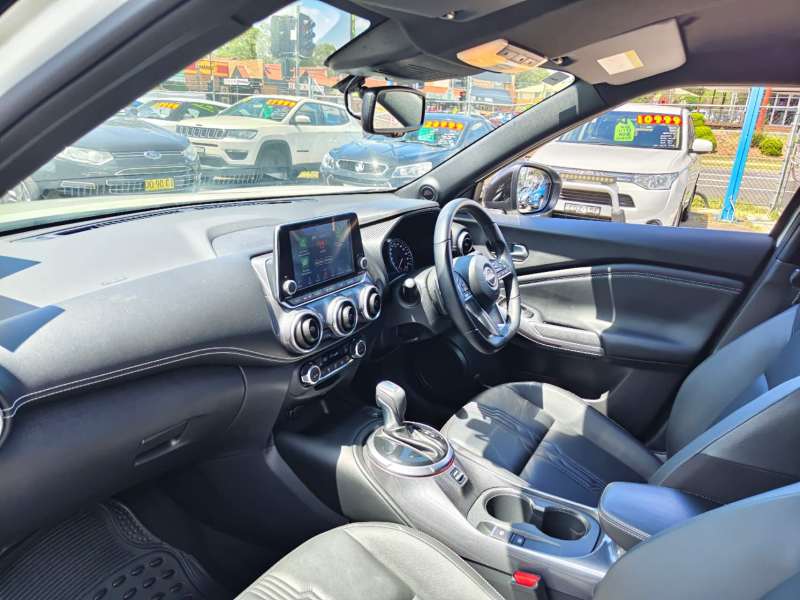 2023 NISSAN JUKE ST-L, Under new car warranty, 8440km only, $ 28999