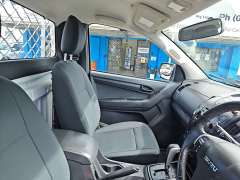 2016 ISUZU D-MAX SX HI-RIDE , auto, low kilometers, $ 21999 Ready for work.
