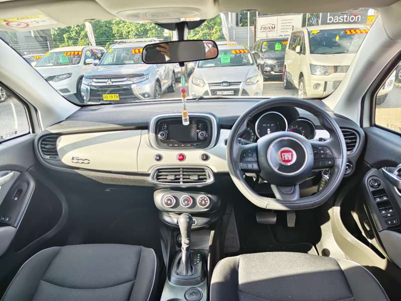 2016 FIAT 500X POP, auto, well maintained, $ 13999 Great 1st car.