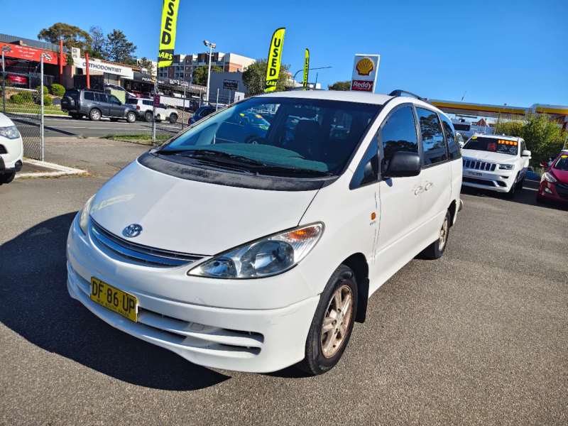 2001 TOYOTA TARAGO GLX, 8seats, drives great , $ 3999 Great people mover.