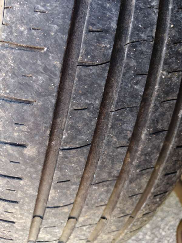 2001 TOYOTA TARAGO GLX, 8seats, drives great , $ 3999 Great people mover.