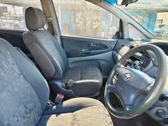 2001 TOYOTA TARAGO GLX, 8seats, drives great , $ 3999 Great people mover.