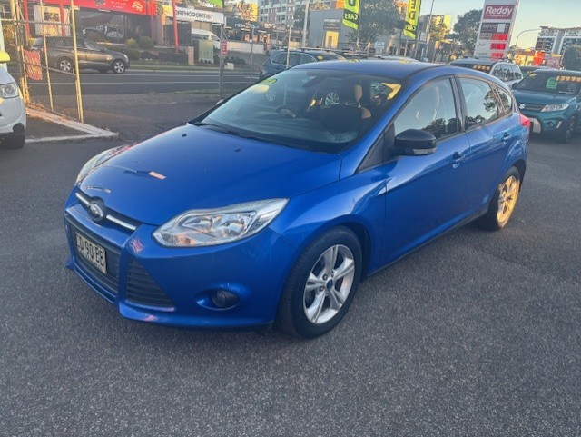 2015 focus trend, auto, low kilometers, well maintained, $7999