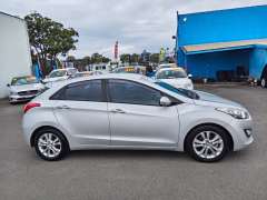 2014 HYUNDAI i30 TROPHY, manual, low kilometers, well maintained, $ 7999 Great 1st car.