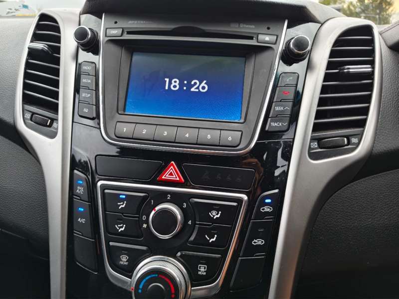 2014 HYUNDAI i30 TROPHY, manual, low kilometers, well maintained, $ 7999 Great 1st car.