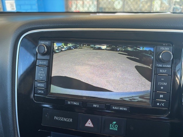 2014 MITSUBISHI OUTLANDER LS Automatic, 144895kms Well maintained for only $11999