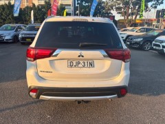 2015 MITSUBISHI OUTLANDER LS (4x4) Auto, Well maintained, On Sale for $10999