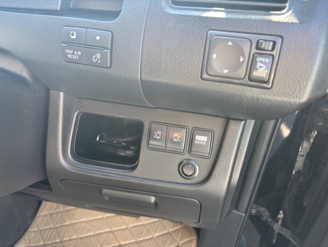 2013 NISSAN SERENA S-Hybrid Rider, Auto, 7 Seater, Well maintained, On Sale For $12999