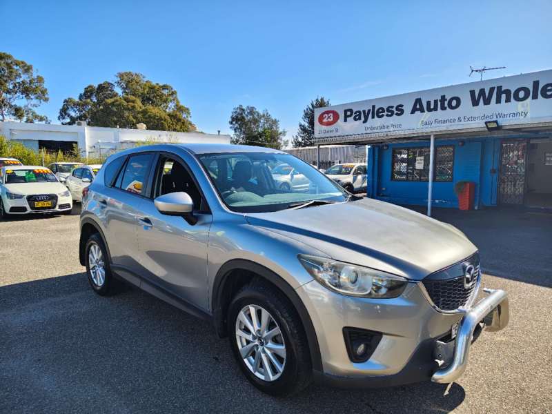 2013 MAZDA CX-5 MAXX SPORT (4x4), well maintained, $9999 Great city suv.
