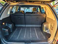 2009 HYUNDAI TUCSON CITY SX, auto, $ 5999 Great 1st car.