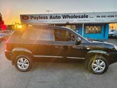 2009 HYUNDAI TUCSON CITY SX, auto, $ 5999 Great 1st car.