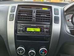 2009 HYUNDAI TUCSON CITY SX, auto, $ 5999 Great 1st car.